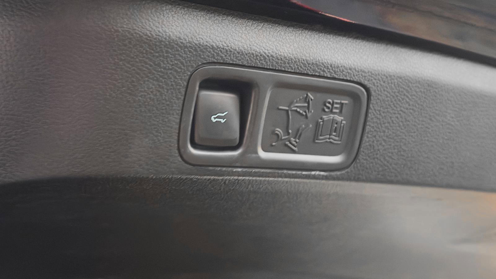 Certified 2021 Ford Expedition XLT image 12