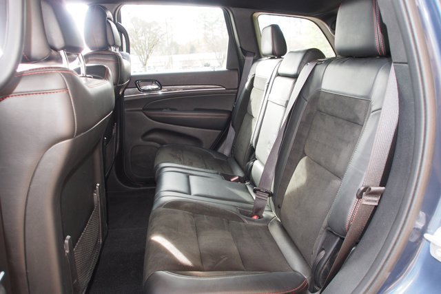 Used 2019 Jeep Grand Cherokee Trailhawk image 18