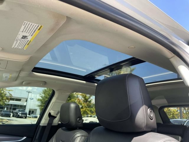 Used 2018 Cadillac XT5 Premium Luxury AWD/4WD image 24