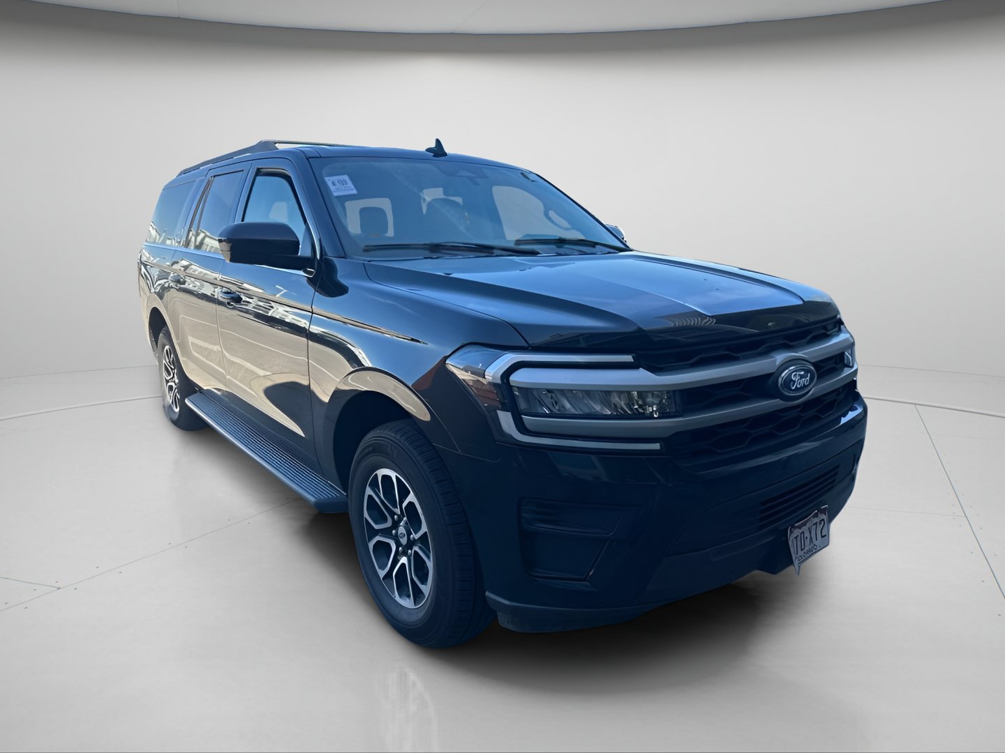 Certified 2024 Ford Expedition Max XLT AWD/4WD image 3