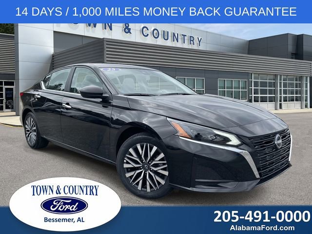 Used 2025 Nissan Altima 2.5 SV image 7