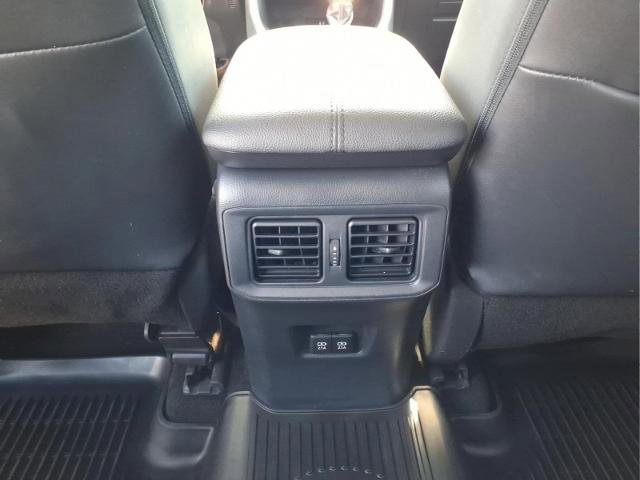 Used 2019 Toyota RAV4 XLE Premium w/ Cold Weather Package AWD/4WD image 19