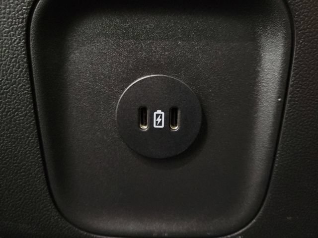Certified 2025 Ford Escape Platinum AWD/4WD image 15