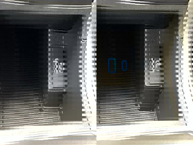 Certified 2024 Ford Edge SEL image 31