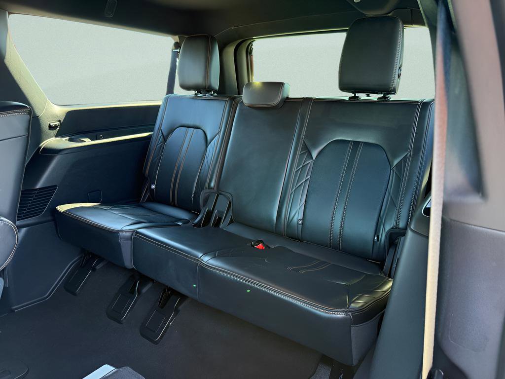 Certified 2024 Ford Expedition Max Platinum AWD/4WD image 8