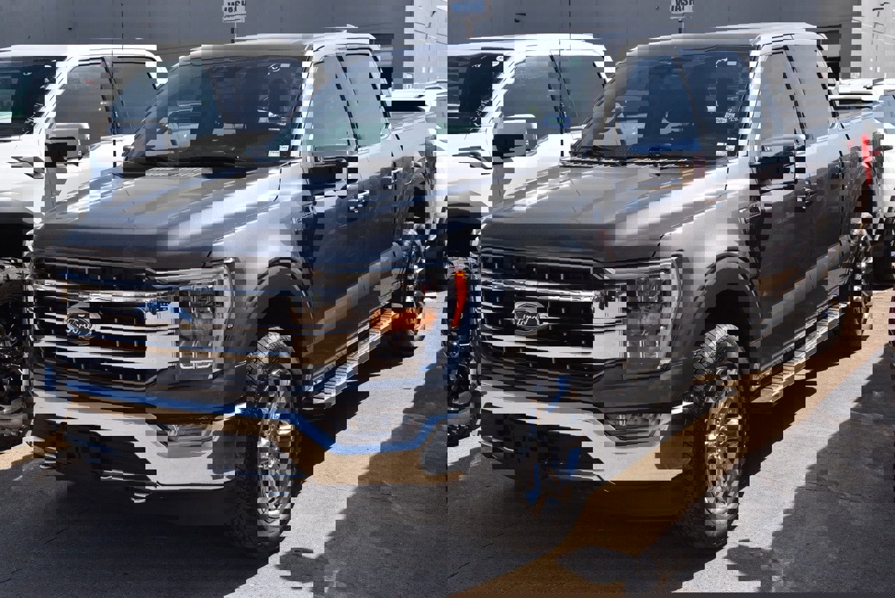 Certified 2023 Ford F150 Lariat w/ Trailer Tow Package image 2