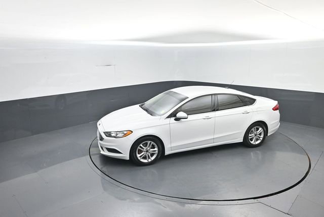 Certified 2018 Ford Fusion SE FWD image 26