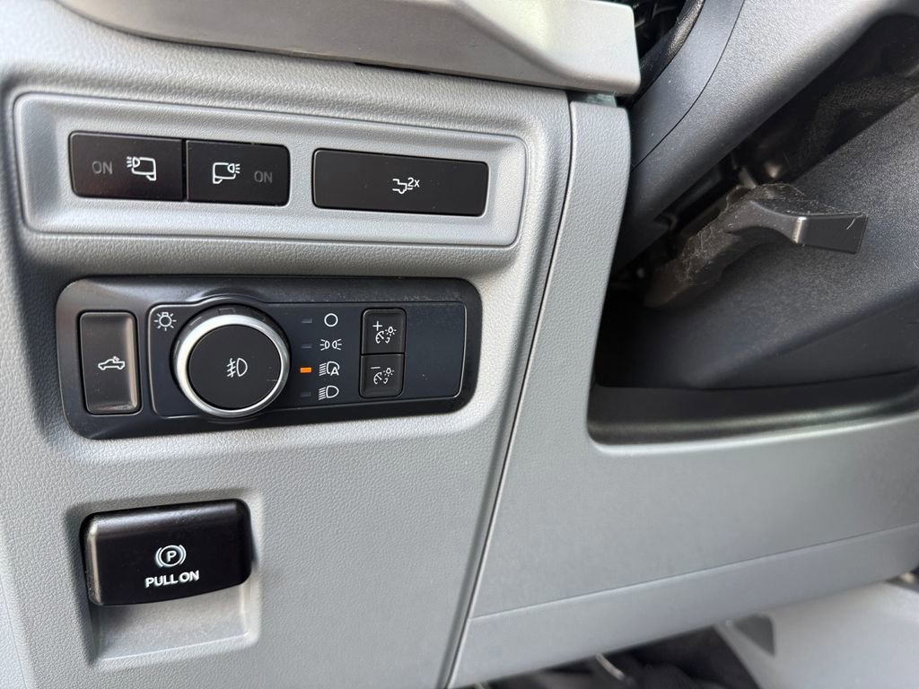 Certified 2022 Ford F150 XLT w/ Equipment Group 302A High image 17