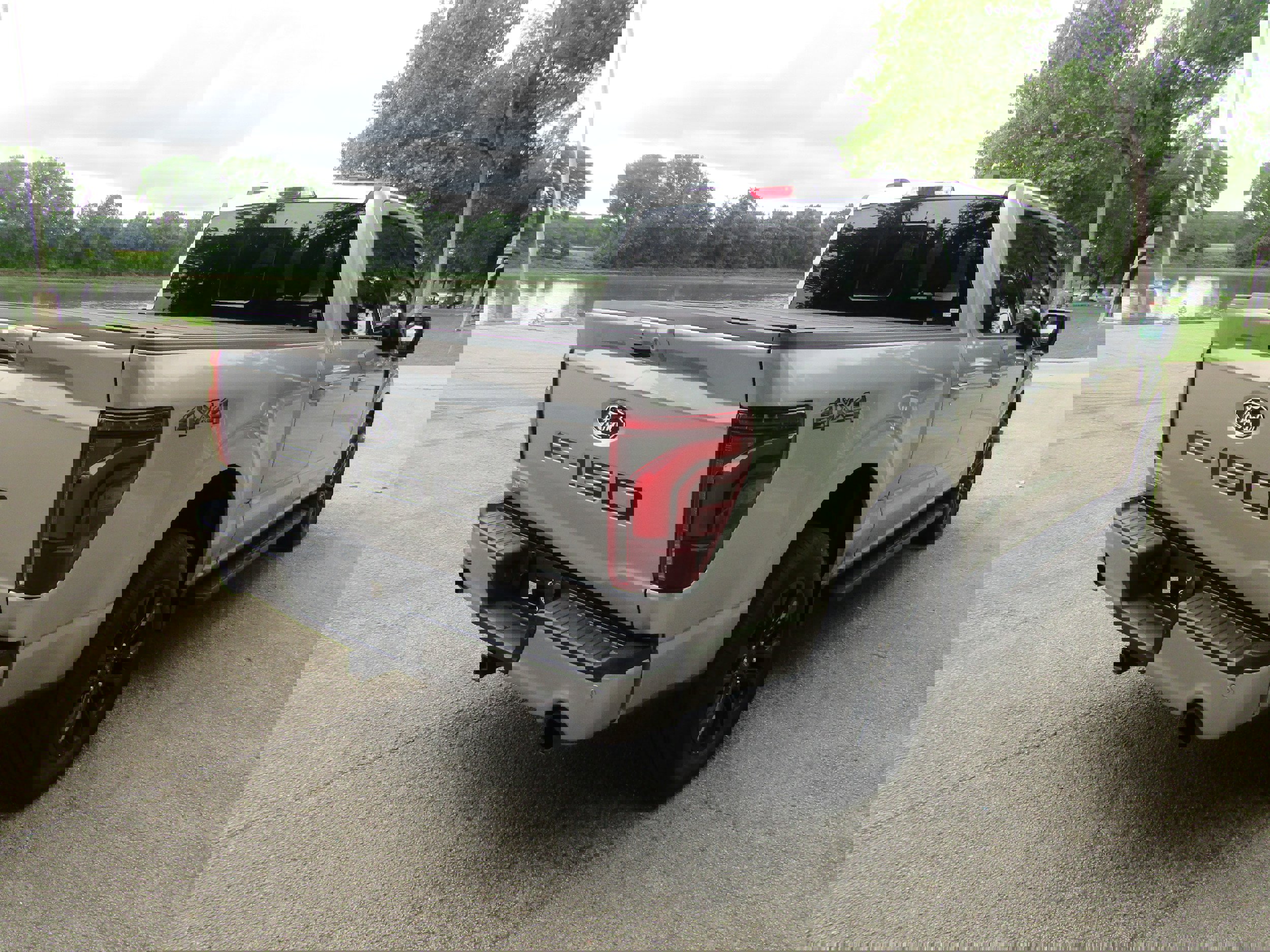 Certified 2024 Ford F150 Lariat image 5