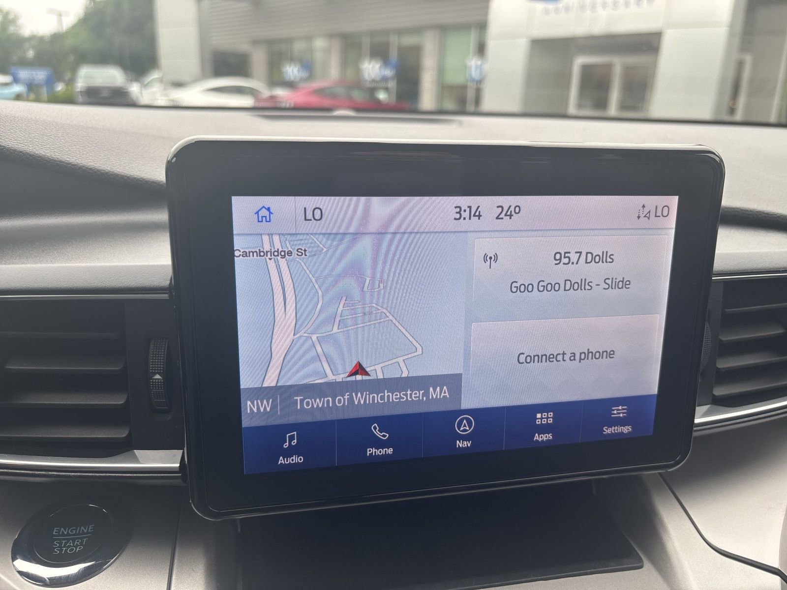 Certified 2022 Ford Explorer XLT w/ Equipment Group 202A image 17