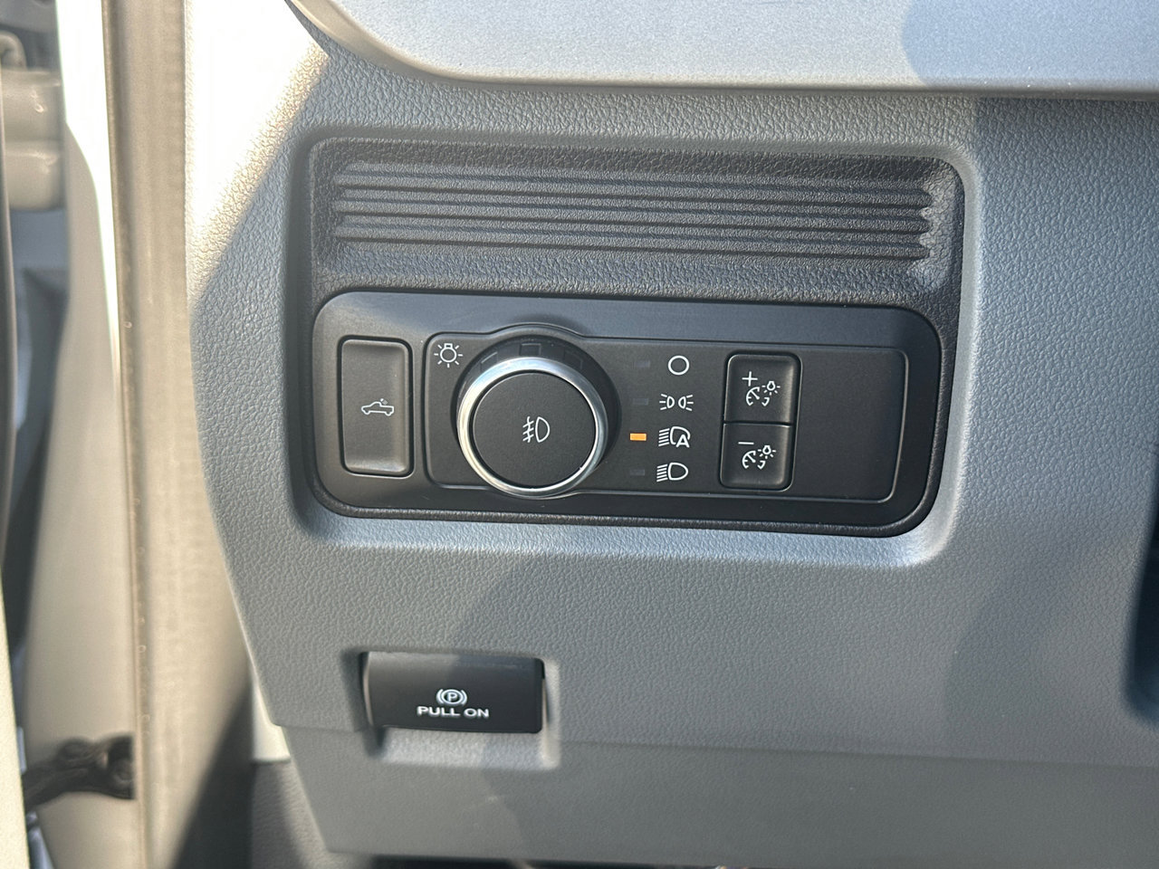 Certified 2026 Ford F350 XLT AWD/4WD image 32
