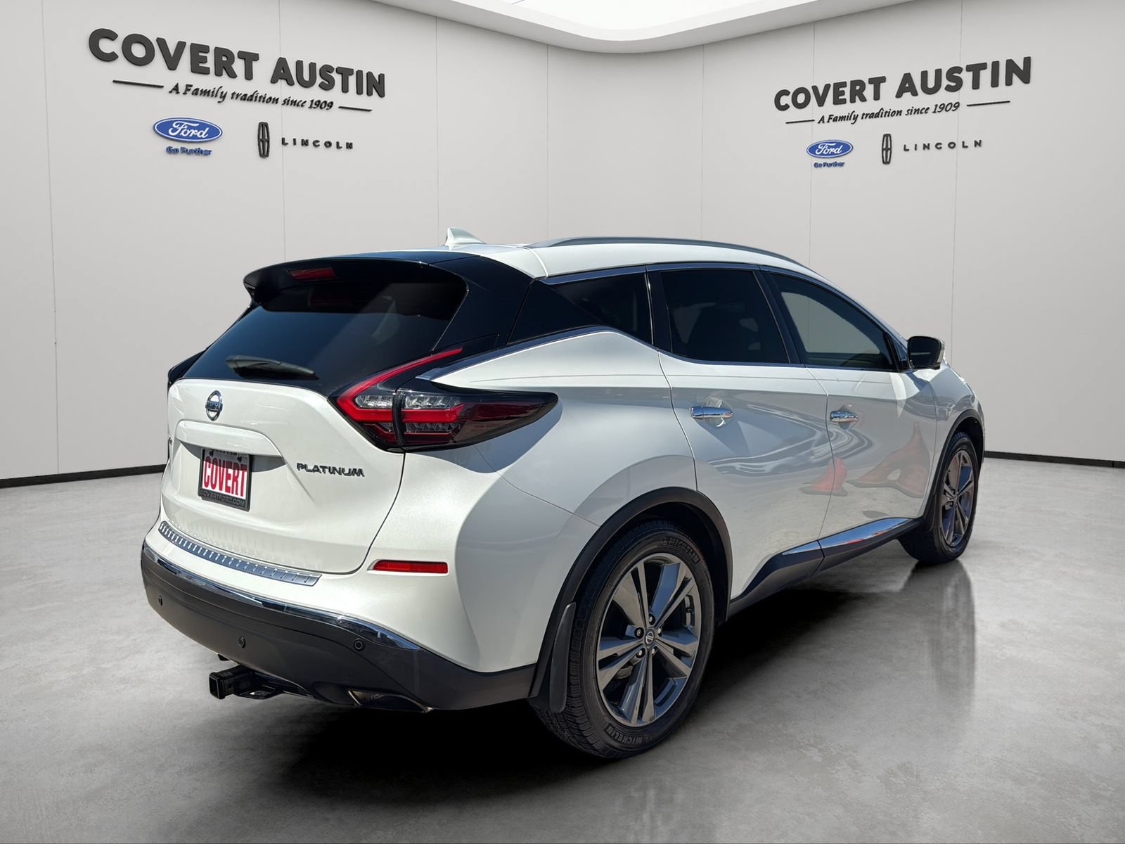 Used 2019 Nissan Murano Platinum w/ Cargo Package FWD image 6