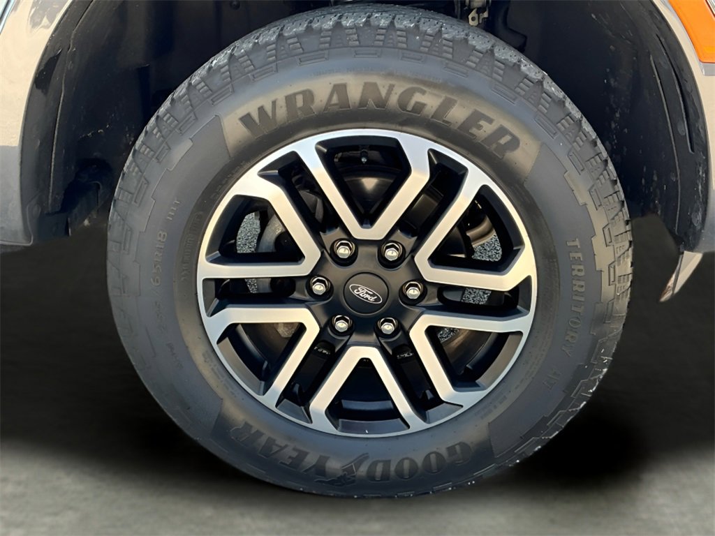 Certified 2024 Ford Ranger Lariat w/ Advanced Towing Package image 13