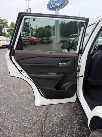 Used 2023 Nissan Rogue SL w/ SL Premium Package AWD/4WD image 13