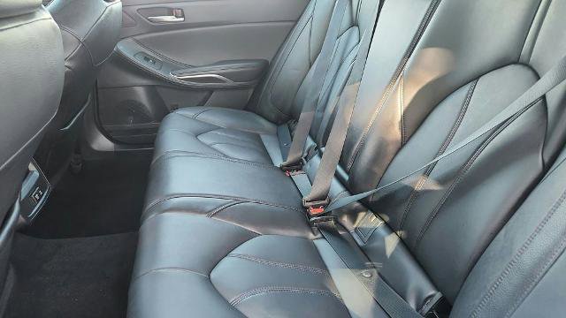 Used 2021 Toyota Avalon XLE w/ Moonroof Package image 29