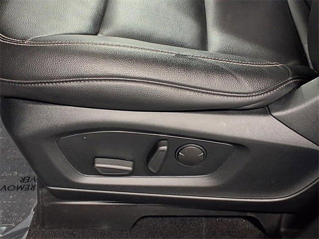 Certified 2020 Ford Explorer XLT w/ Equipment Group 202A image 9