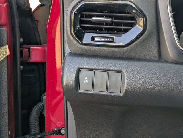 Used 2025 Honda Pilot Sport image 17