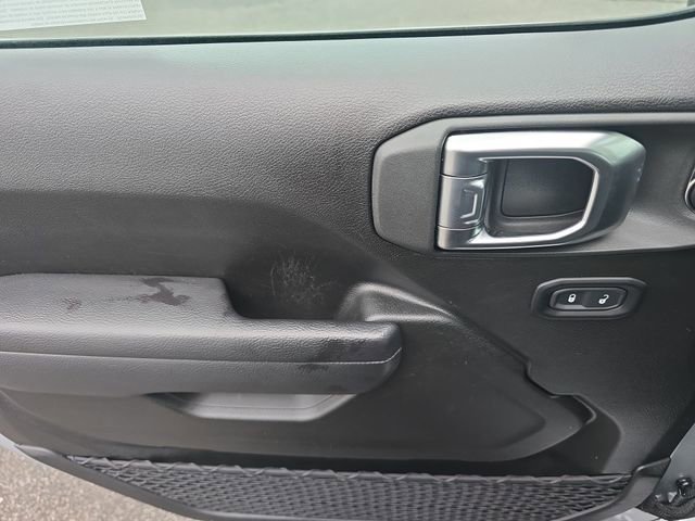 Used 2023 Jeep Gladiator Sport image 14