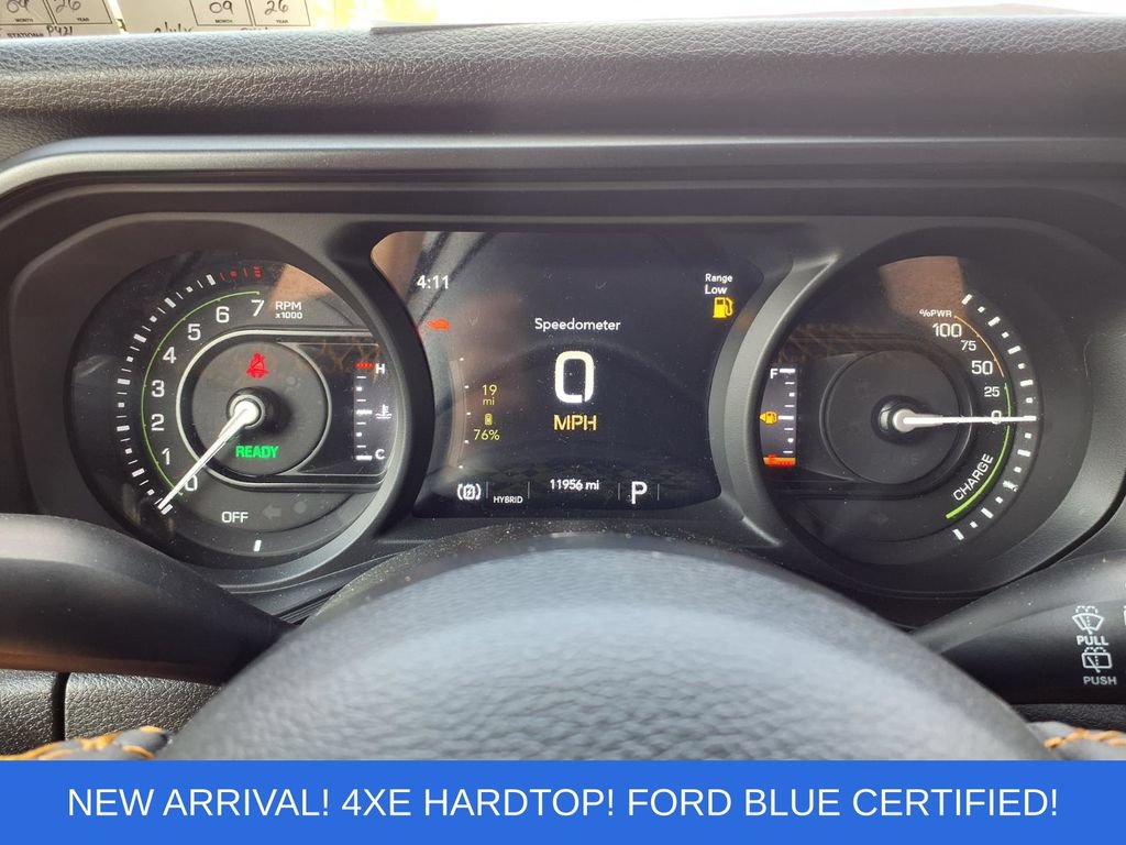 Used 2024 Jeep Wrangler Unlimited w/ Convenience Group AWD/4WD image 17