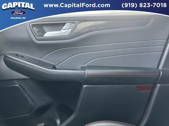 Certified 2023 Ford Escape ST-Line w/ Tech Pack #1 image 27