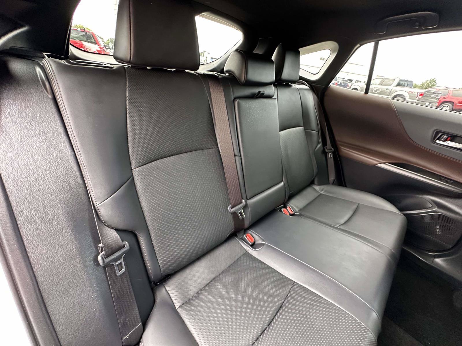 Used 2023 Toyota Venza Limited AWD/4WD image 32