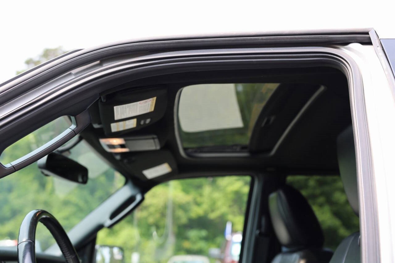 Certified 2017 Ford Expedition EL Limited w/ Equipment Group 301A image 22