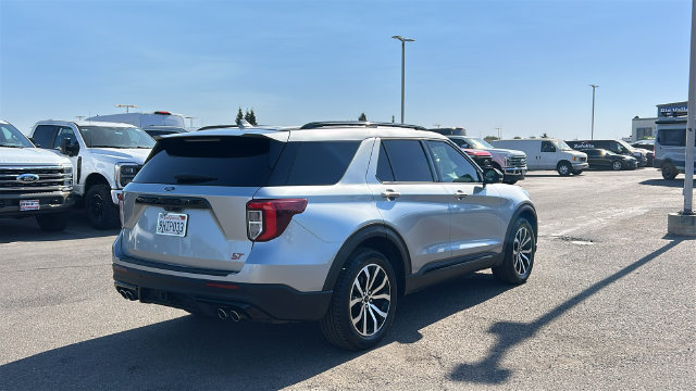 Certified 2020 Ford Explorer ST w/ Premium Technology Package AWD/4WD image 3