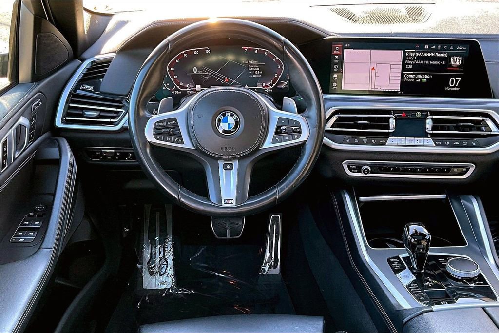 Used 2022 BMW X6 xDrive40i w/ M Sport Package AWD/4WD image 5