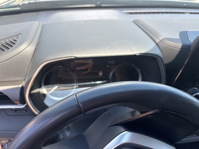 Used 2024 Toyota Highlander XLE image 15