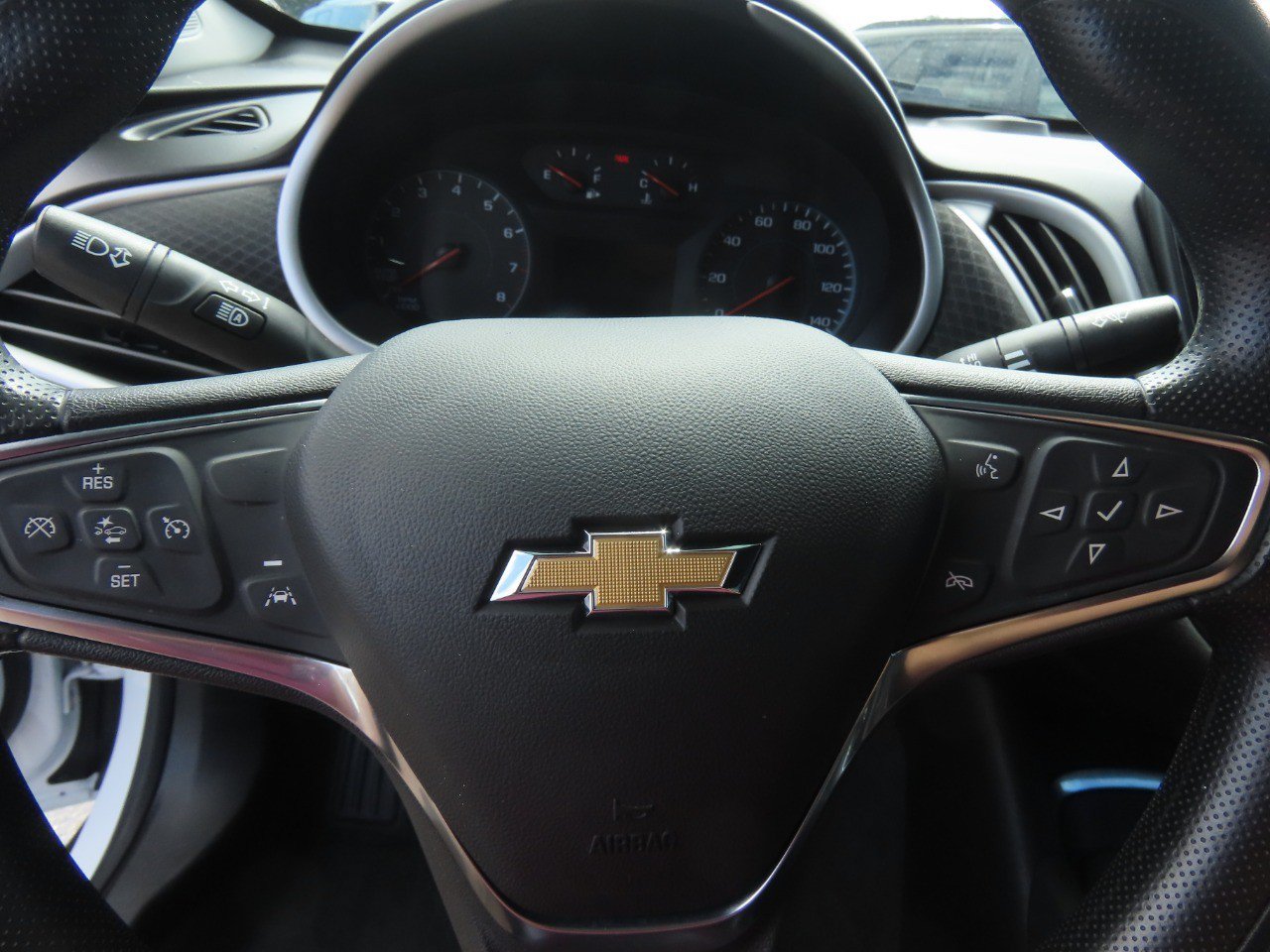 Used 2024 Chevrolet Malibu LT FWD image 24