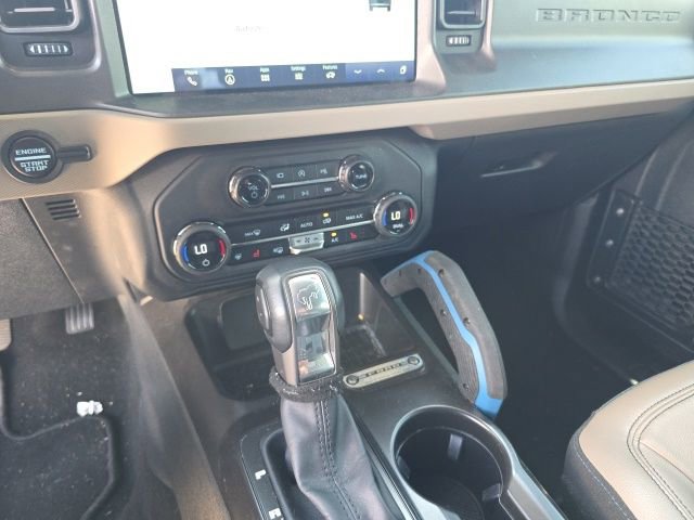 Certified 2024 Ford Bronco Wildtrak AWD/4WD image 11
