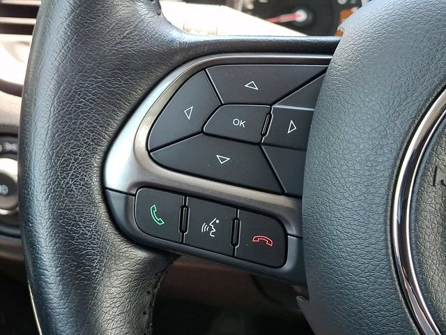 Used 2020 Jeep Renegade Limited AWD/4WD image 29