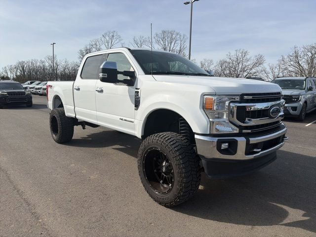 Certified 2022 Ford F250 XLT w/ XLT Premium Package AWD/4WD image 4