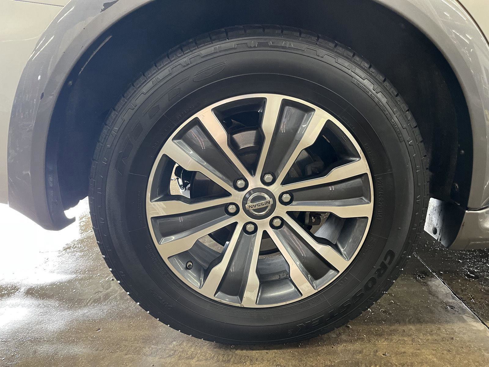 Used 2017 Nissan Armada SL w/ Technology Package image 9