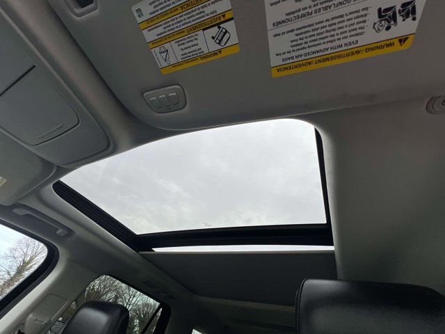 Certified 2025 Ford Expedition Max Platinum image 36