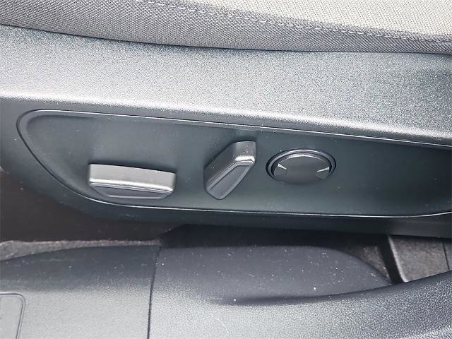 Certified 2022 Ford Escape SE w/ Convenience Package image 18