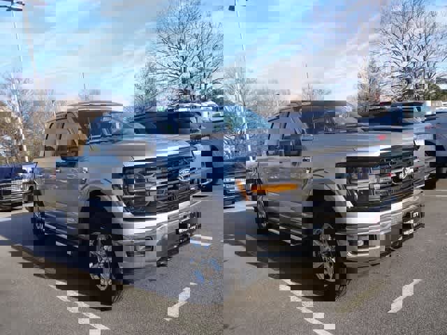 Certified 2024 Ford F150 XLT w/ Mobile Office Package image 3