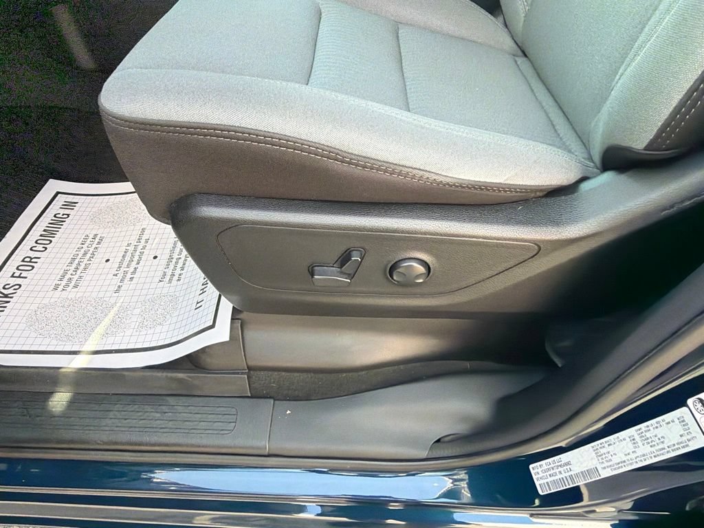 Used 2023 RAM 1500 Big Horn AWD/4WD image 29
