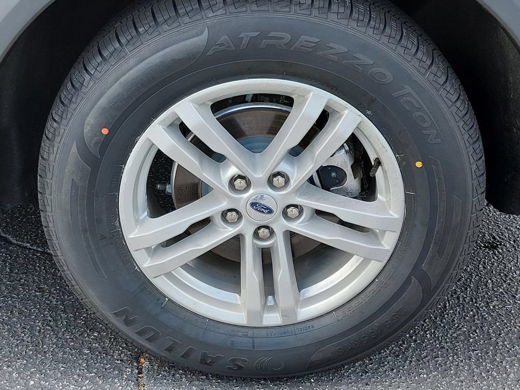 Certified 2023 Ford Explorer XLT w/ Equipment Group 202A RWD image 14