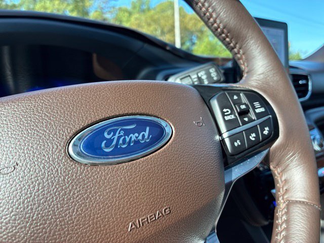 Certified 2022 Ford Explorer King Ranch w/ Class IV Trailer Tow Package AWD/4WD image 31