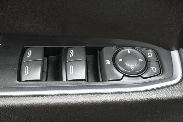 Used 2024 Chevrolet Silverado 1500 LT AWD/4WD image 14
