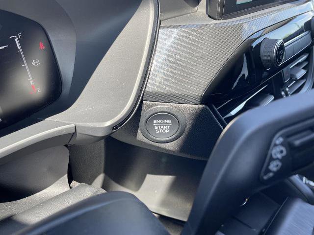 Certified 2025 Ford Escape ST-Line AWD/4WD image 24