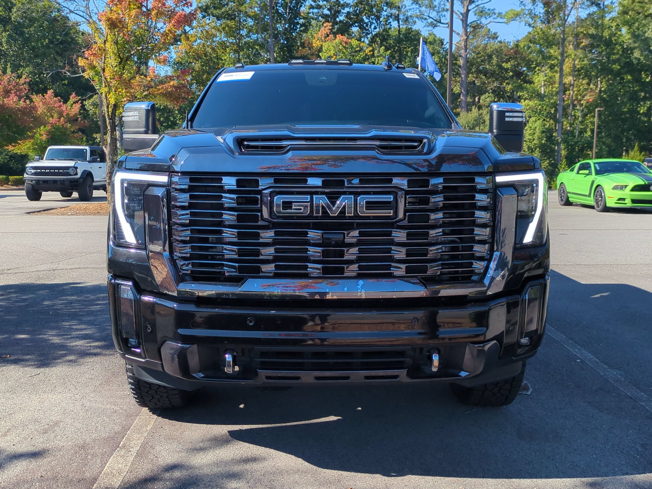 Used 2024 GMC Sierra 2500 Denali Ultimate AWD/4WD image 7