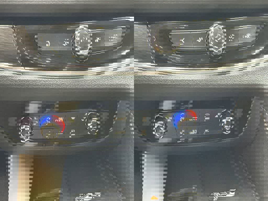 Used 2023 Buick Enclave Essence w/ Experience Buick Package image 30