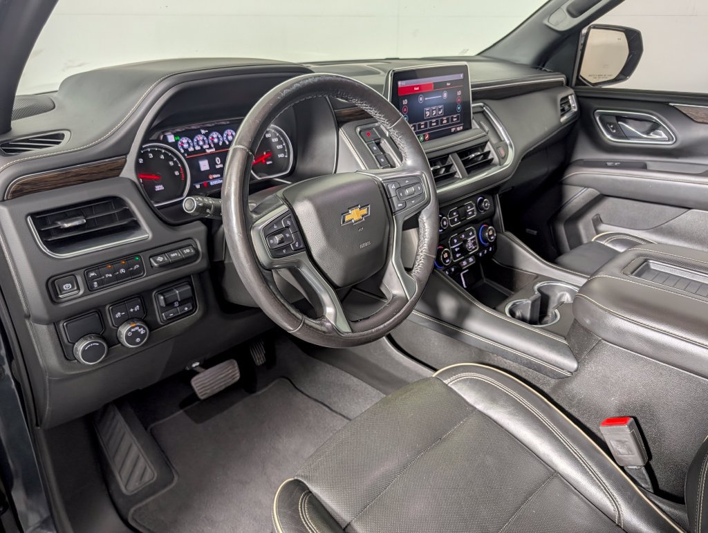 Used 2021 Chevrolet Tahoe Premier w/ Premium Package RWD image 22