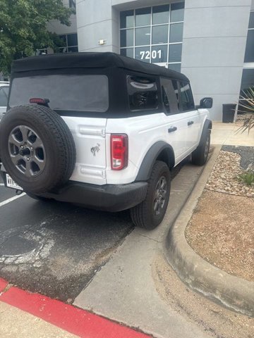 Certified 2025 Ford Bronco 4-Door AWD/4WD image 4
