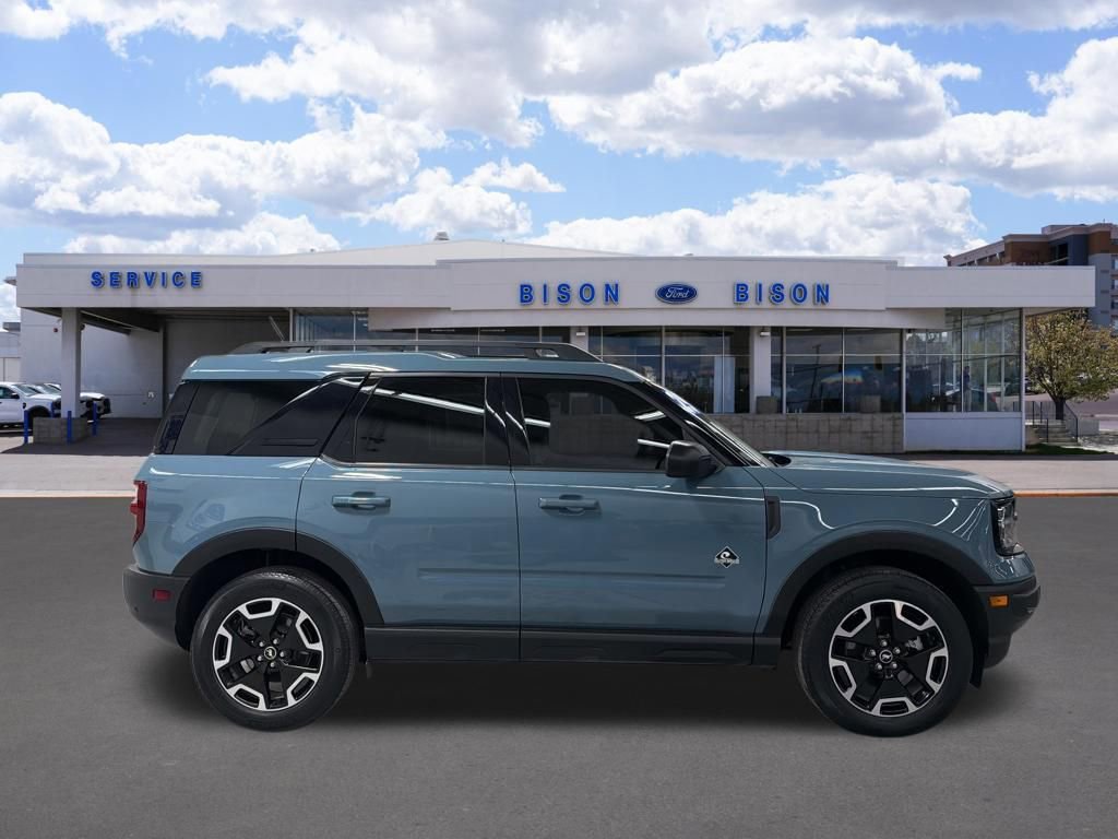 Certified 2023 Ford Bronco Sport Outer Banks w/ Tech Package AWD/4WD image 2