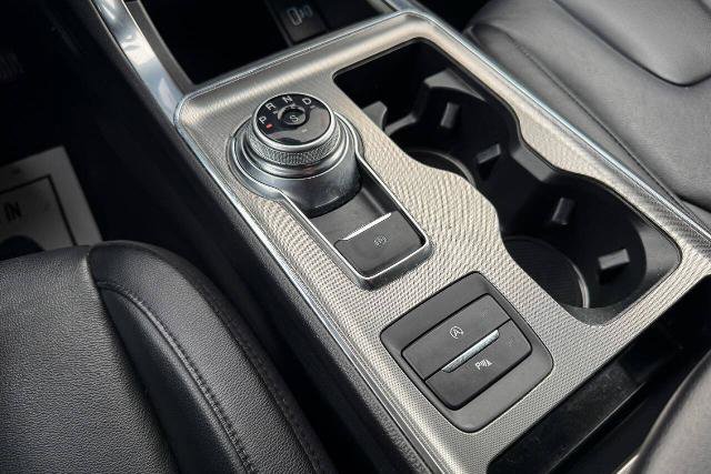 Certified 2022 Ford Edge Titanium AWD/4WD image 29