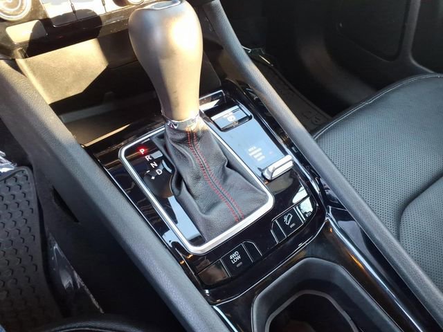 Used 2025 Jeep Compass Trailhawk w/ Trailhawk Elite Group image 21