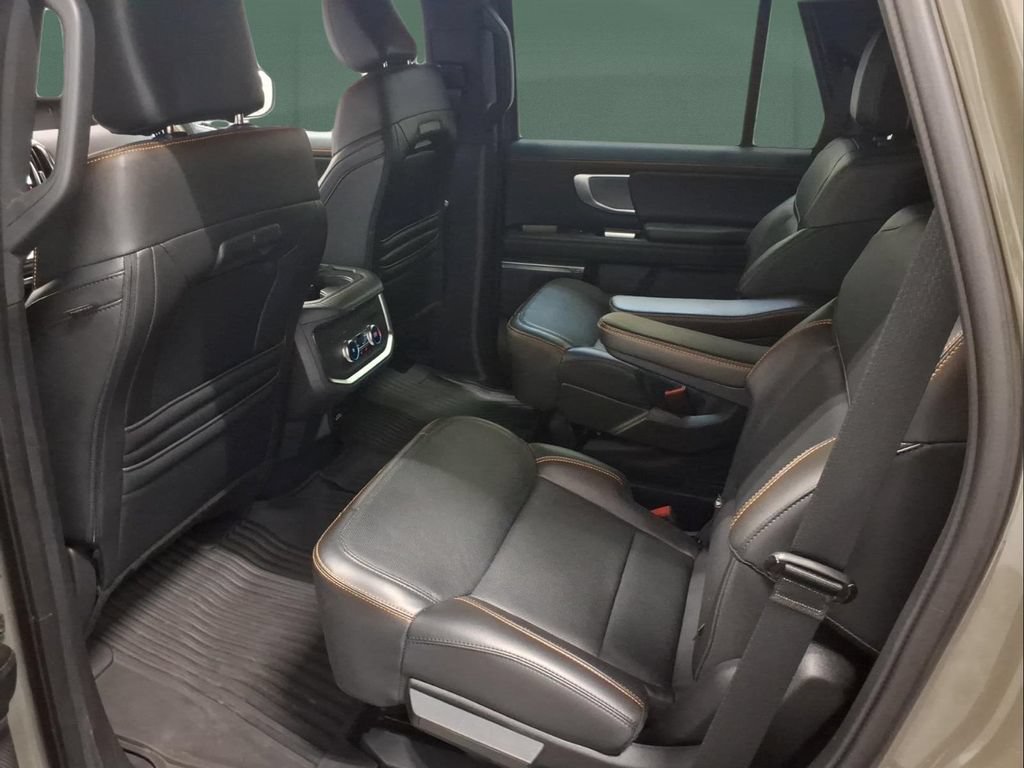 Certified 2025 Ford Expedition Tremor AWD/4WD image 27